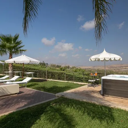 Alessia 6, Emma * Гела