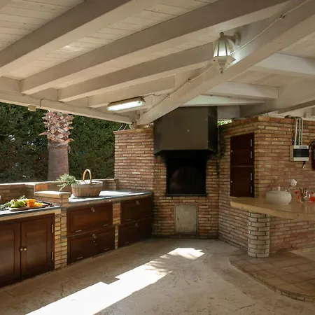 Alessia 6, Emma Вилла *