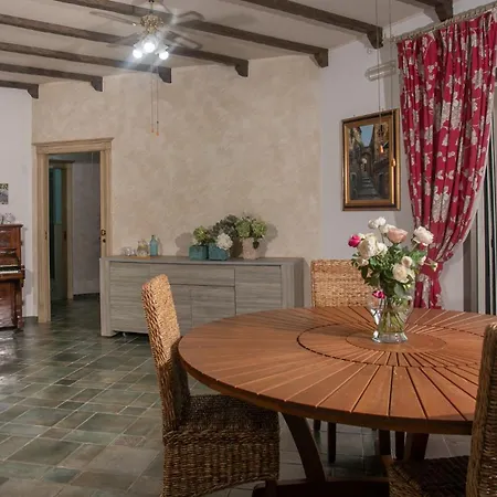 Вилла Alessia 6, Emma *