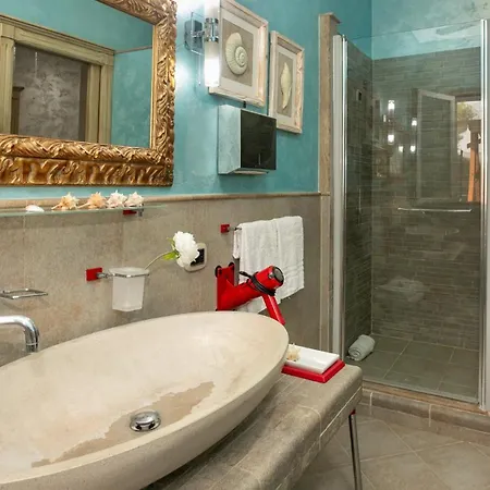 Alessia 6, Emma Вилла Гела